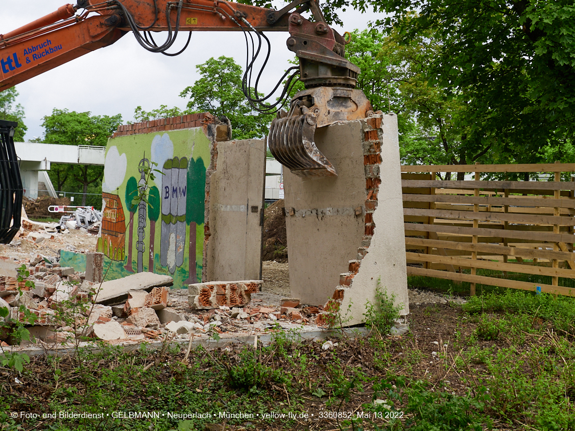 13.05.2022 - Baustelle am Haus für Kinder in Neuperlach